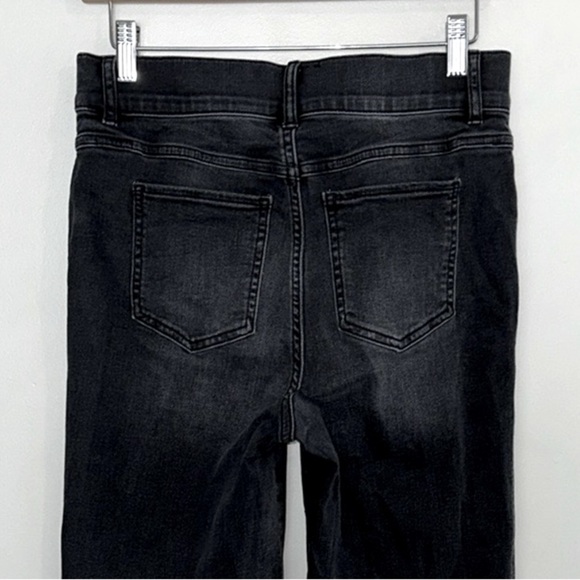 SPANX Straight Leg Pull On Jeans Classic Washed Black Large Tall Long - Picture 10 of 13